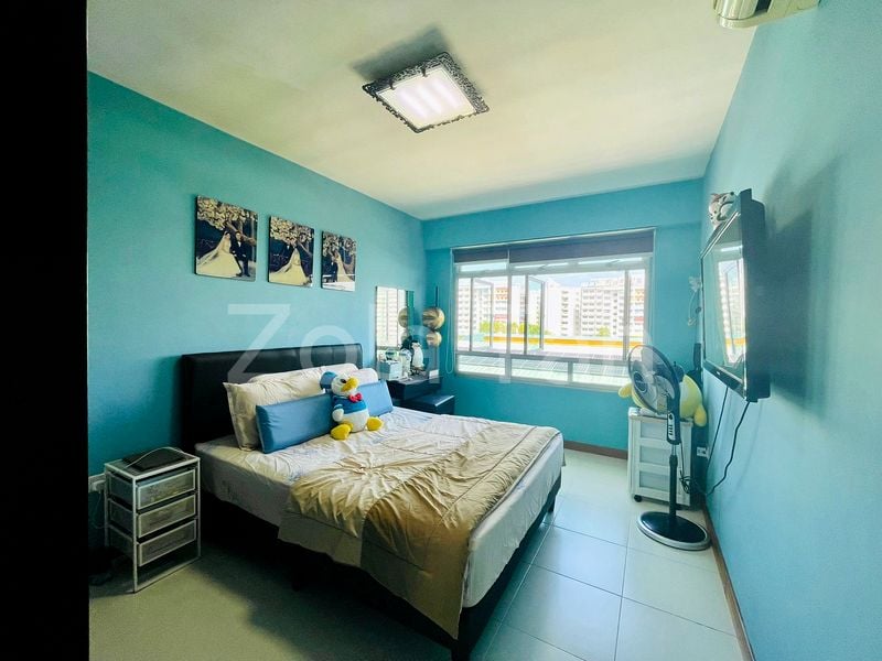 4 Room (4A) HDB for Sale in  452 Yishun Ring Road - Image 5