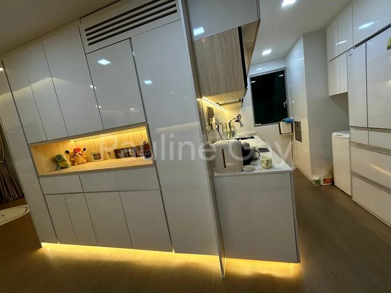 1 Bed Condo for Sale in  The Minton - Image 3