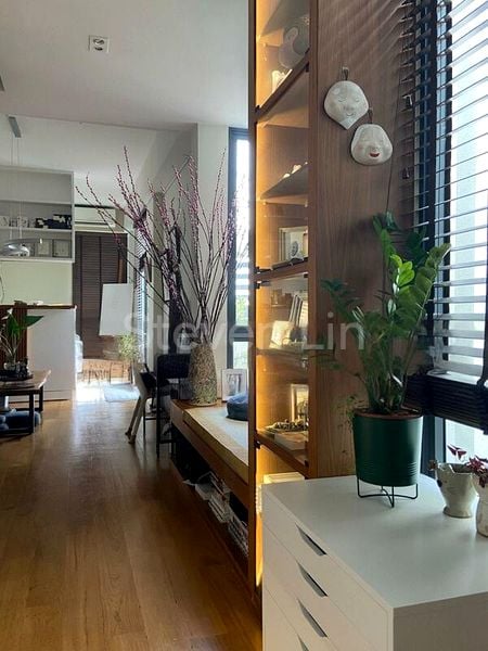 1 Bed Condo for Sale in  The Cristallo - Image 1