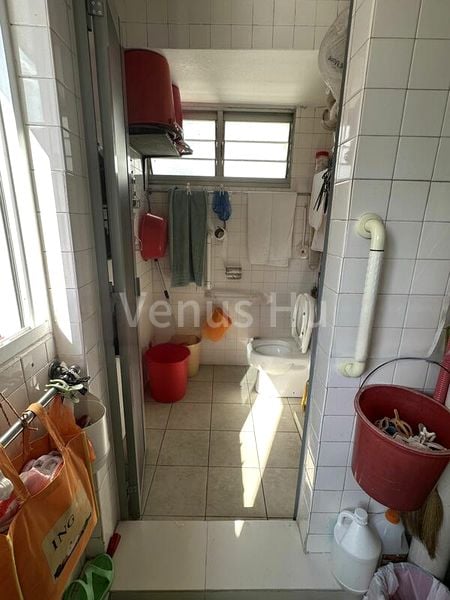 Room (HDB) for Rent in  344 Ang Mo Kio Avenue 3 - Image 1