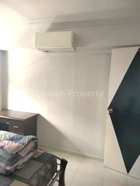 Common Room (HDB) for Rent in  629 Woodlands Ring Road - Image 3