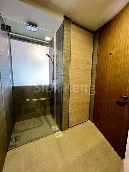 Master Room Condo for Rent in  V On Shenton - Image 1