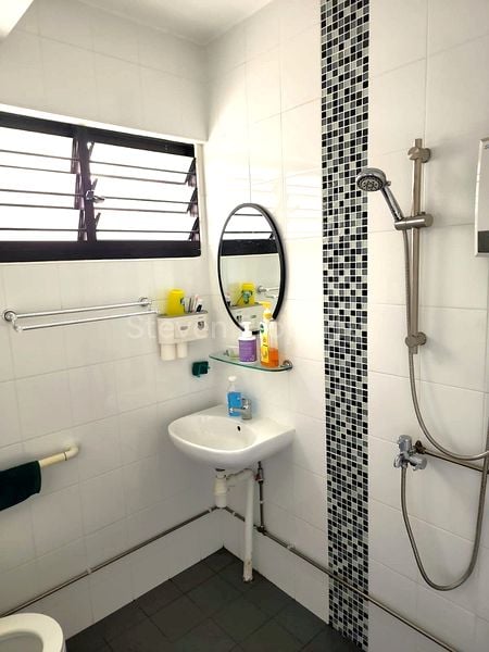 Common Room (HDB) for Rent in  413 Jurong West Street 42 - Image 3