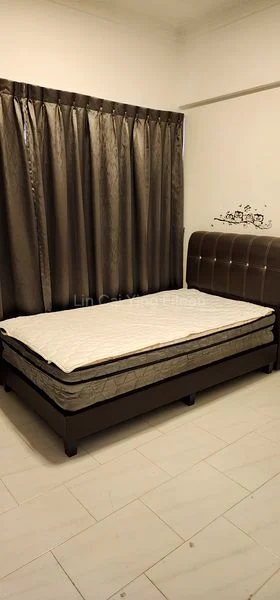 Common Room (Condo) for Rent in  Crystal Mansions - Image 1