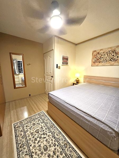 Common Room (HDB) for Rent in  786D Woodlands Drive 60 - Image 5