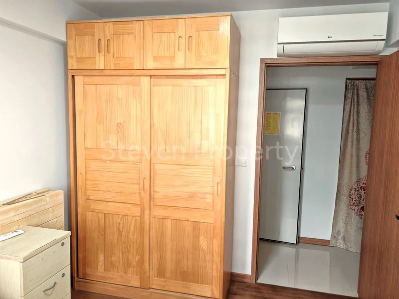 Common Room (HDB) for Rent in  410A Northshore Drive - Image 1