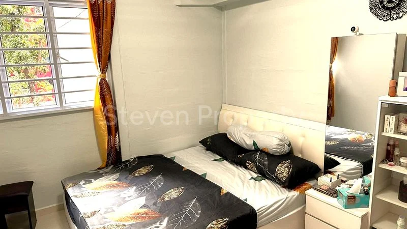 Common Room (HDB) for Rent in  240 Hougang Street 22 - Image 2