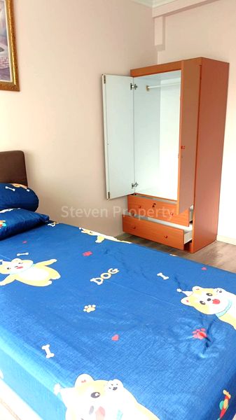 Common Room (HDB) for Rent in  569 Hougang Street 51 - Image 2