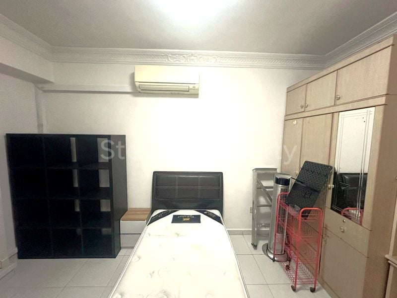 Common Room (HDB) for Rent in  603 Jurong West Street 62 - Image 3