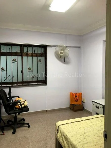 Common Room (HDB) for Rent in  17A Telok Blangah Crescent - Image 4