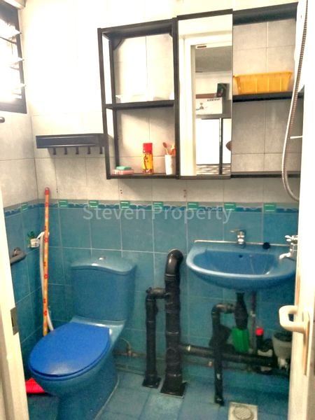 Common Room (HDB) for Rent in  11 Teck Whye Lane - Image 4