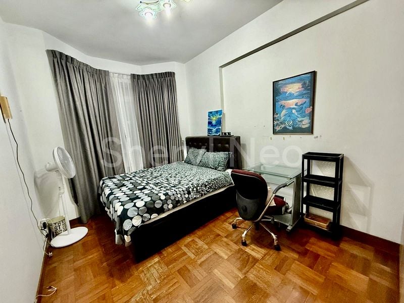 Common Room (Condo) for Rent in  Hillington Green - Image 1