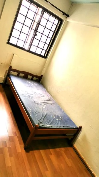 Common Room (HDB) for Rent in  371 Clementi Avenue 4 - Image 3