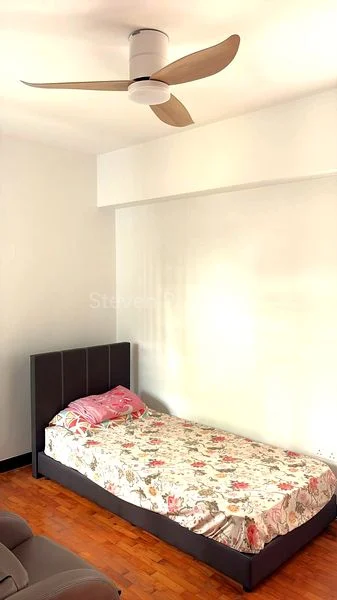 Common Room (HDB) for Rent in  265E Compassvale Bow - Image 2