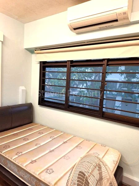 Common Room (HDB) for Rent in  567 Hougang Street 51 - Image 1