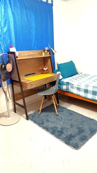 Common Room (HDB) for Rent in  549 Jurong West Street 42 - Image 2
