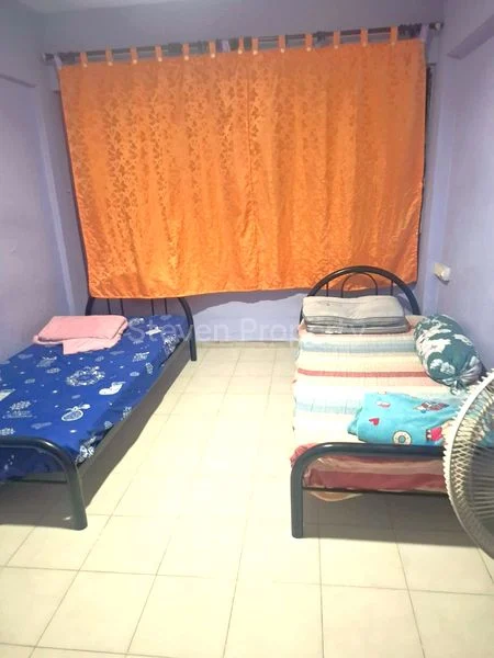Common Room (HDB) for Rent in  557 Jurong West Street 42 - Image 1