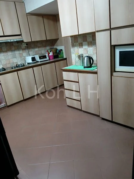 Common Room (HDB) for Rent in  7 Commonwealth Avenue - Image 1
