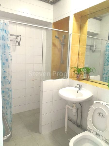 Common Room (HDB) for Rent in  706 Woodlands Drive 40 - Image 4