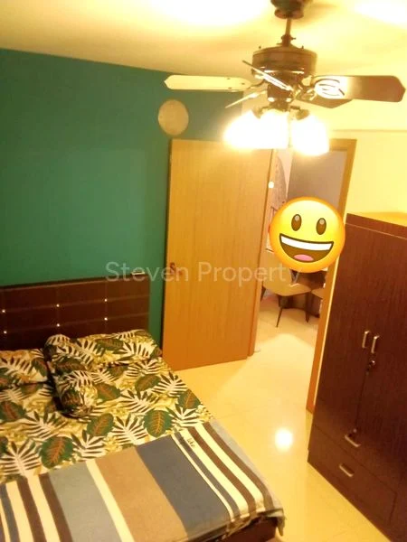 Common Room (HDB) for Rent in  415A Northshore Drive - Image 5