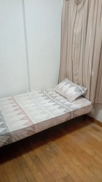 Common Room (Condo) for Rent in  Changi Green - Image 1