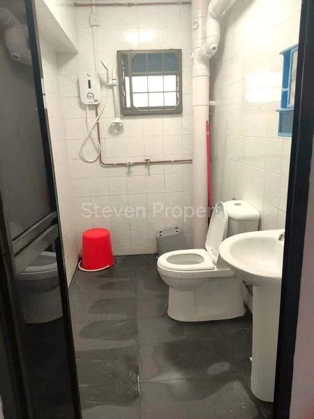 Common Room (HDB) for Rent in  629 Woodlands Ring Road - Image 1