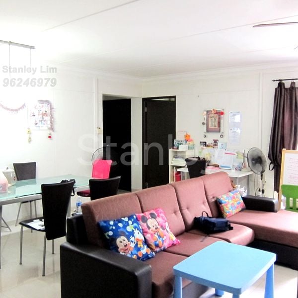 Common Room (HDB) for Rent in  663A Jurong West Street 65 - Image 1