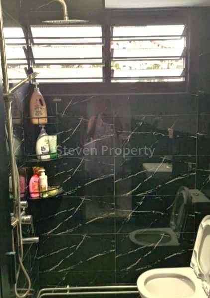 Common Room (HDB) for Rent in  304 Clementi Avenue 4 - Image 3