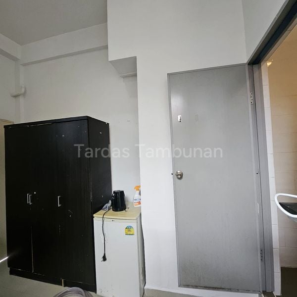 Master Room (Condo) for Rent in  Tanjong Katong Road - Image 3