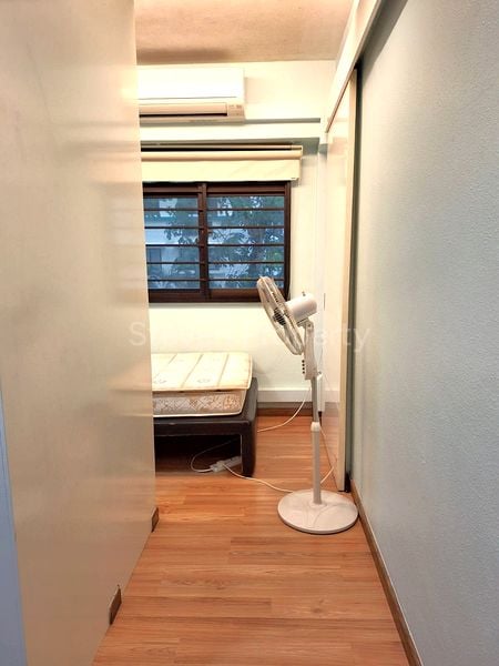 Common Room (HDB) for Rent in  567 Hougang Street 51 - Image 5