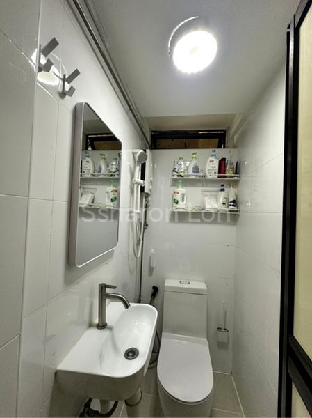 Common Room (Condo) for Rent in  People's Park Complex - Image 13