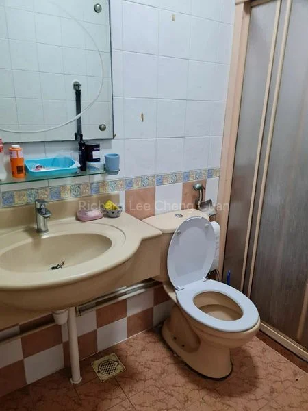 Common Room (HDB) for Rent in  133 Cashew Road - Image 4