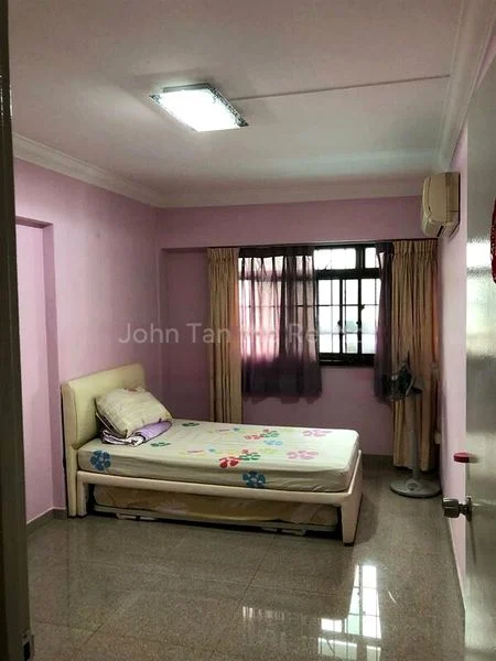 Common Room (HDB) for Rent in  17A Telok Blangah Crescent - Image 1