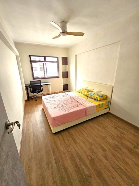 Common Room (HDB) for Rent in  65 Teban Gardens Road - Image 1