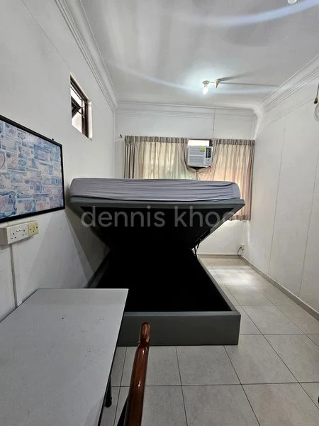 Common Room (HDB) for Rent in  172 Hougang Avenue 1 - Image 4