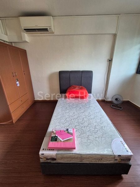 Common Room (HDB) for Rent in  724 Clementi West Street 2 - Image 5