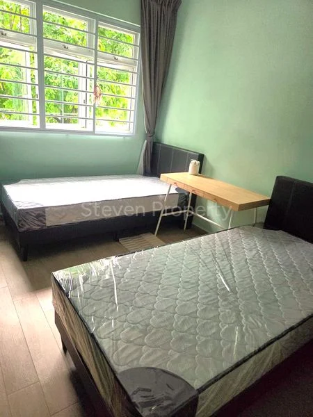 Common Room (HDB) for Rent in  318B Yishun Avenue 9 - Image 1
