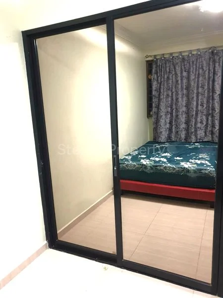Common Room (HDB) for Rent in  105 Pasir Ris Street 12 - Image 3