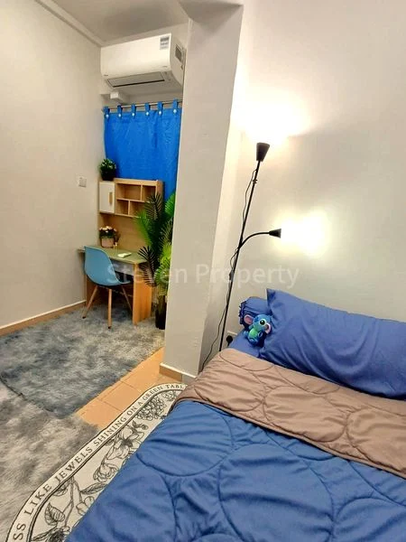 Master Room (Condo) for Rent in  Westmere - Image 2