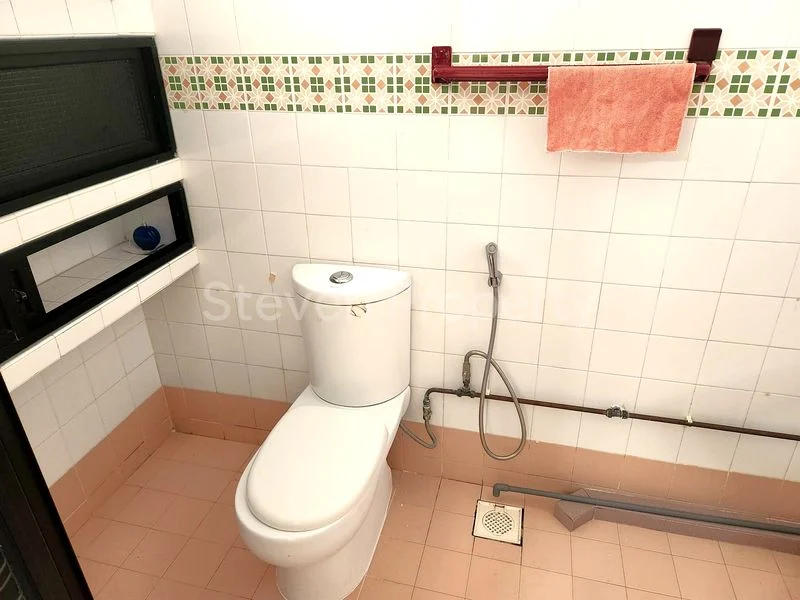 Master Room (HDB) for Rent in  314 Tampines Street 33 - Image 4