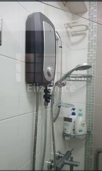 Common Room (HDB) for Rent in  122 Kim Tian Road - Image 7