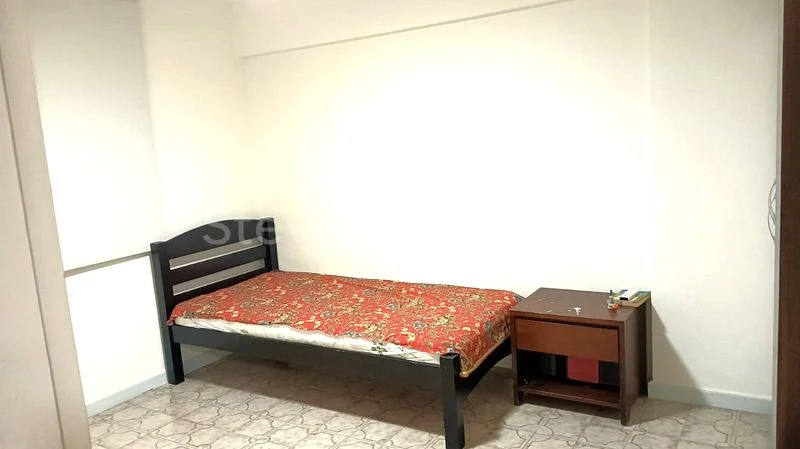 Common Room (HDB) for Rent in  2 Marsiling Drive - Image 2