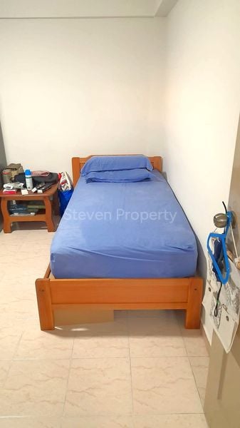 Common Room (HDB) for Rent in  491 Jurong West Avenue 1 - Image 1