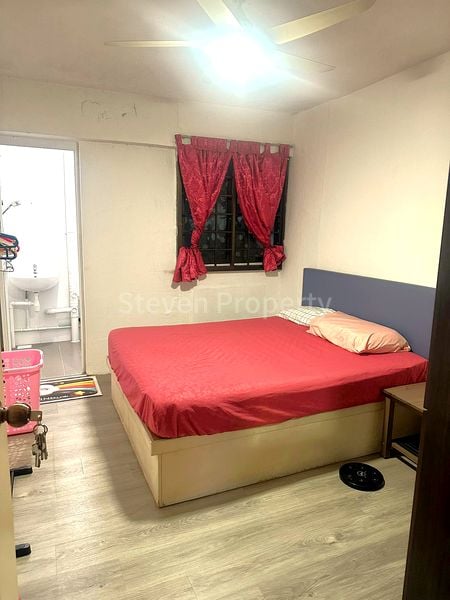 Common Room (HDB) for Rent in  123 Yishun Street 11 - Image 1