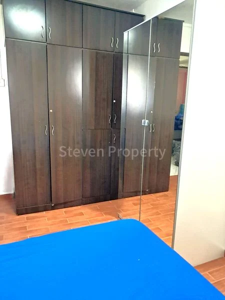 Common Room (HDB) for Rent in  51 Lengkok Bahru - Image 2